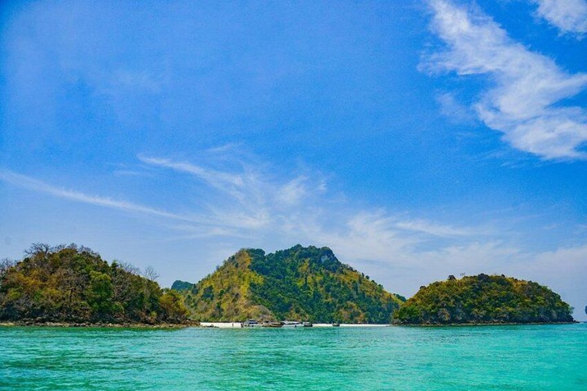 Private Krabi Tour to 4 Islands by Longtail Boat 4