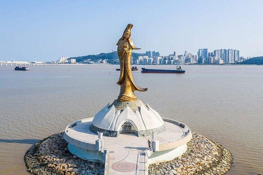 See the Amoy statues of Macau 3