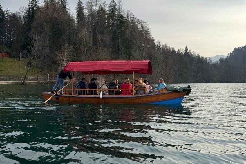 Pletna Boat 4