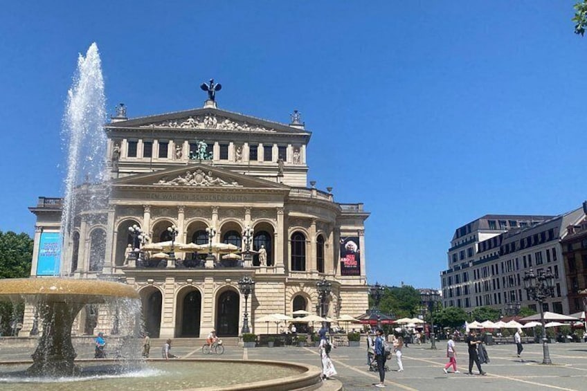 Escape The City Frankfurt City Walk With Puzzles 3