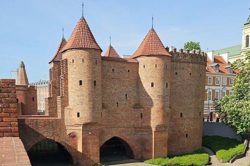 Warsaw in a Flash: Private Layover Tour Airport Pickup & Drop-off 3