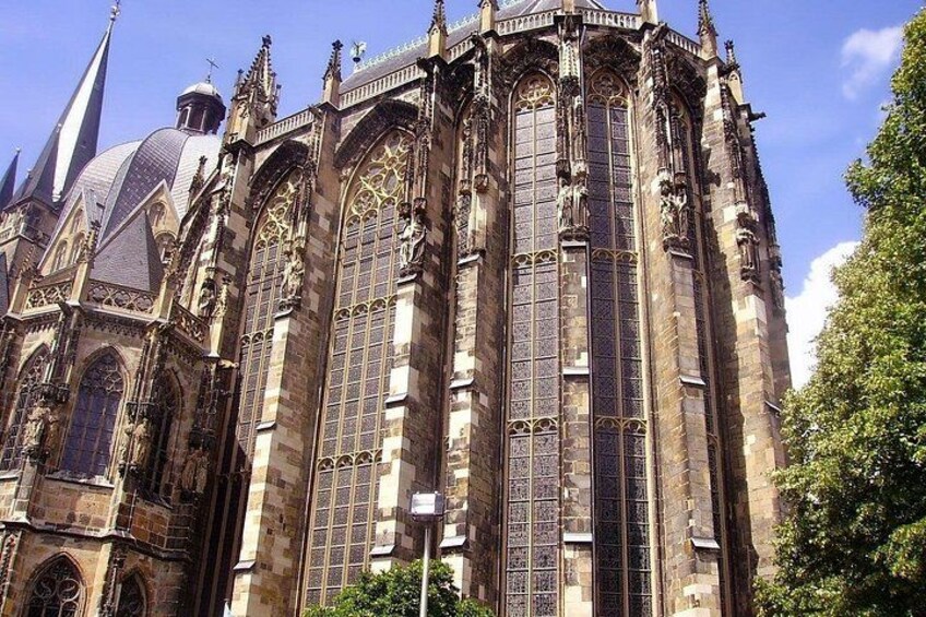 Aachen Walking Tour: Self-Guided City Game 4