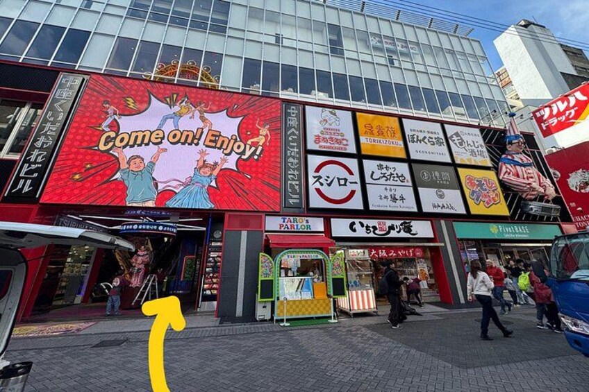 Osaka Dotonbori: GIRAFFE Nightclub Admission Ticket (For Foreign) 5