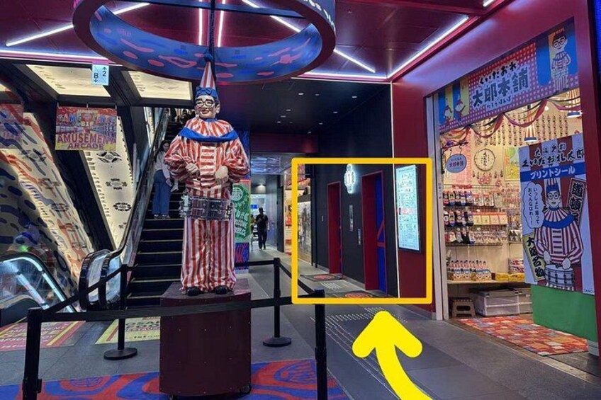 Osaka Dotonbori: GIRAFFE Nightclub Admission Ticket (For Foreign) 3