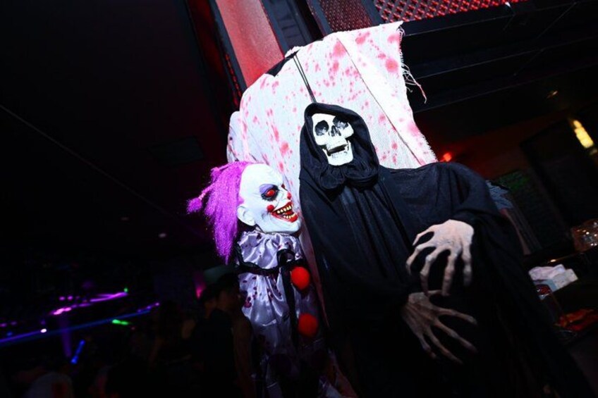 Osaka Dotonbori: GIRAFFE Nightclub Admission Ticket (For Foreign) 5