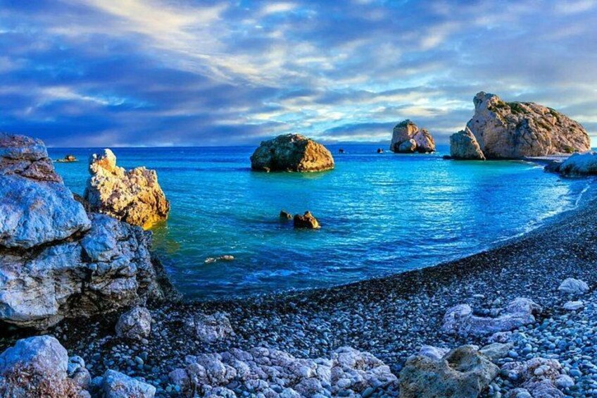 Romantic Night at Aphrodites Rock 2