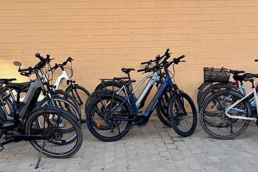 Tirana City Guided E-Bike Tour 4
