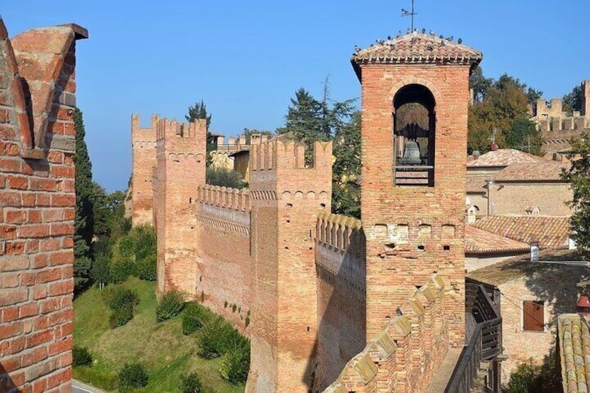 Gradara Walking Wine Tasting Tour 3
