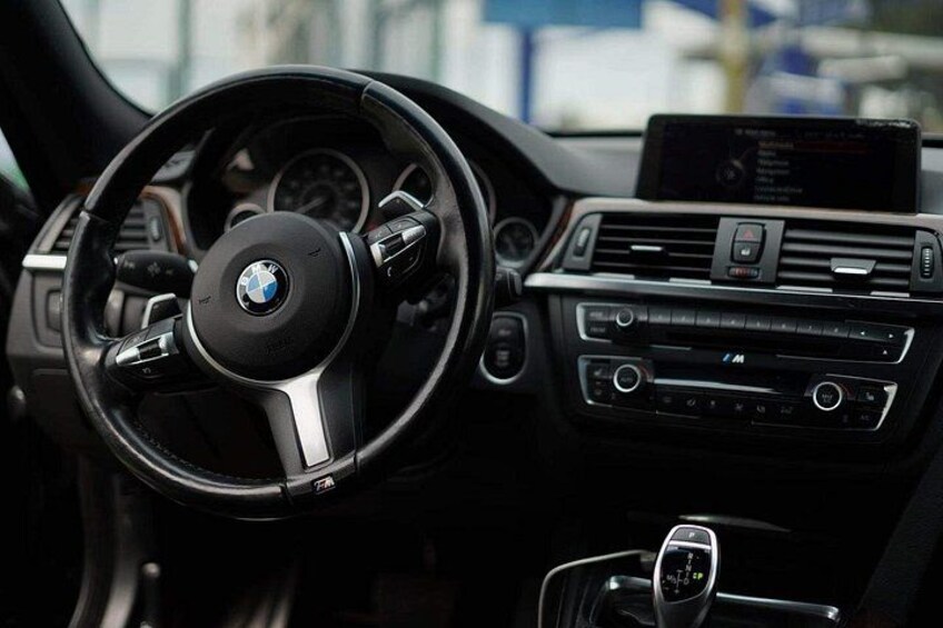 Airport and Hotel Transfers with Tours in Tbilisi and Georgia 4