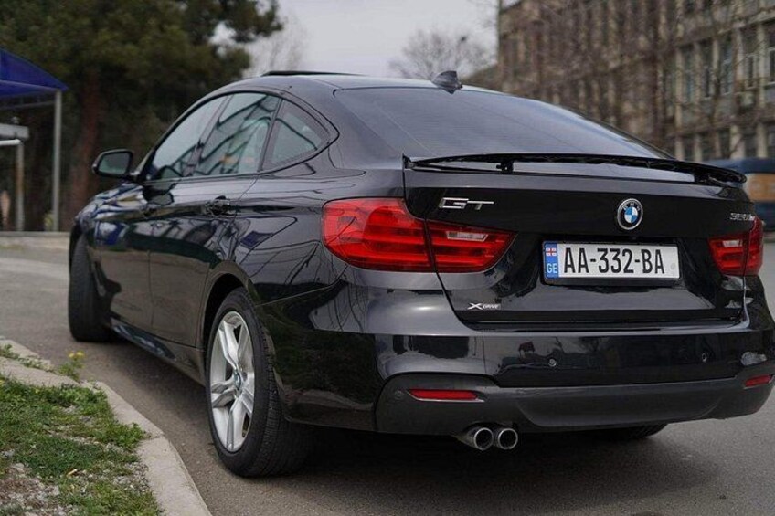 Airport and Hotel Transfers with Tours in Tbilisi and Georgia 3
