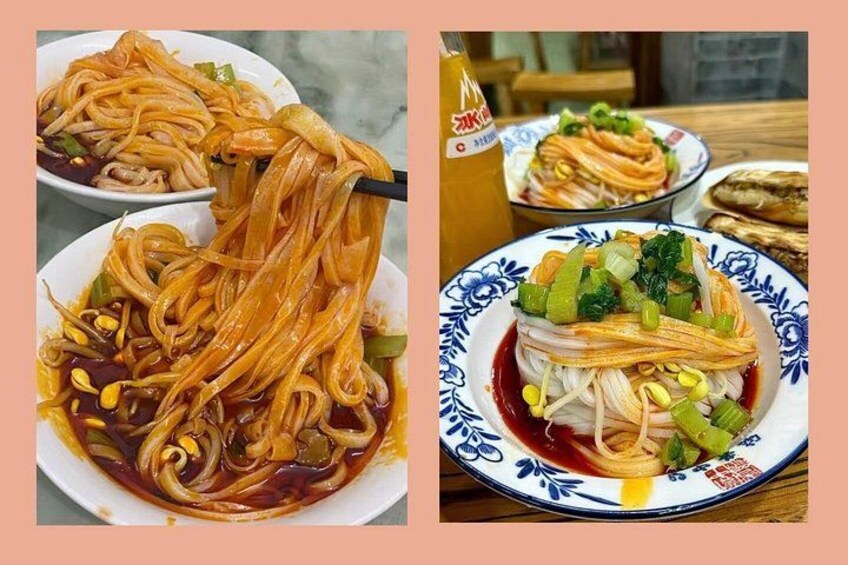 Shaanxi History Museum + Muslim Quarter Food Tour 3