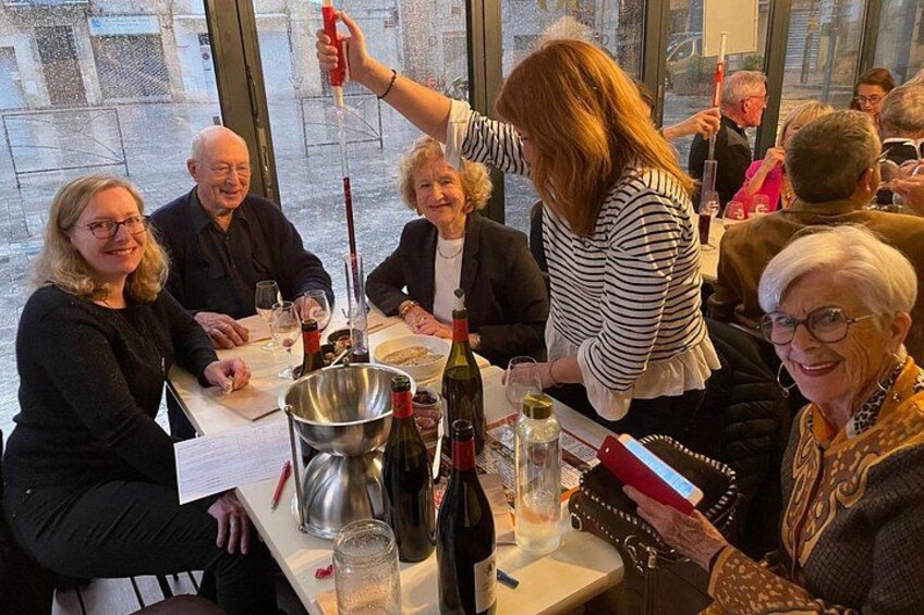 Wine blending activity between Avignon and Nîmes 4