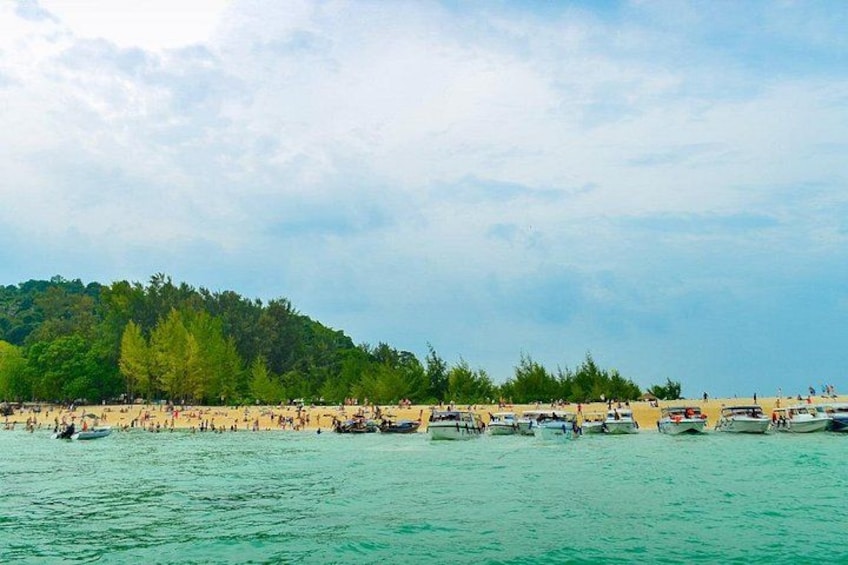 Phi Phi Islands Sunrise Snorkeling by Speedboat From Koh Phi Phi 2