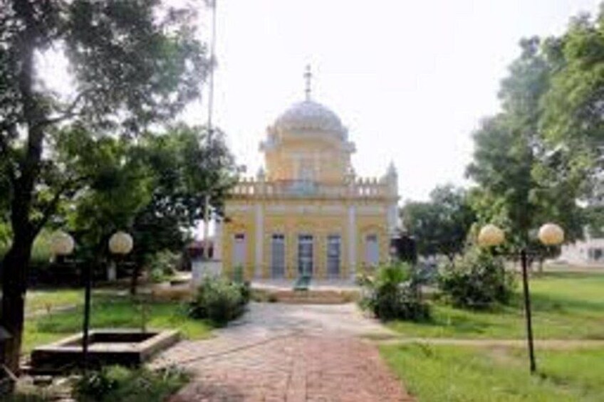 From Lahore 3 Days 3 Nights Enchanted West Punjab Tour 5