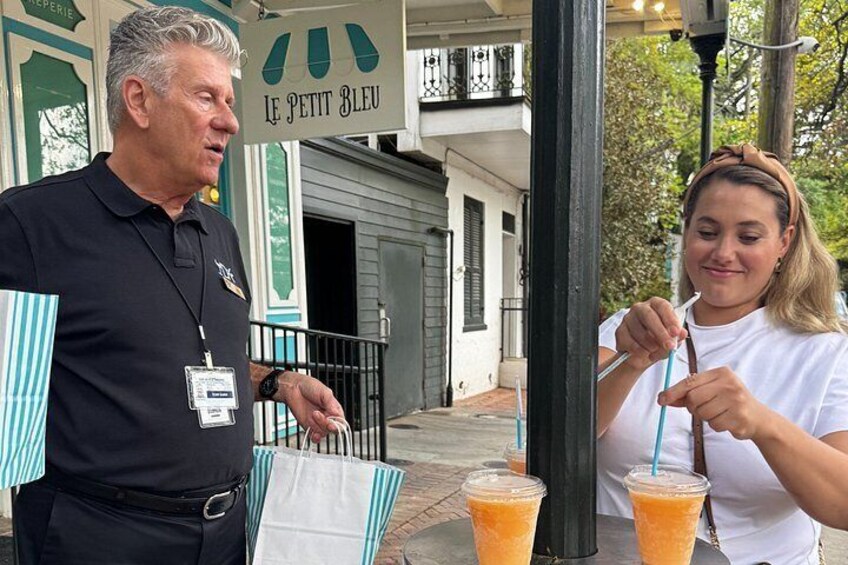 New Orleans Garden District Small-Group Food and Cocktail Tour 4