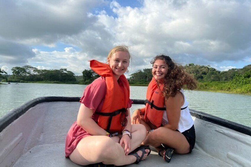Panama Canal and Monkey Island Tour 4