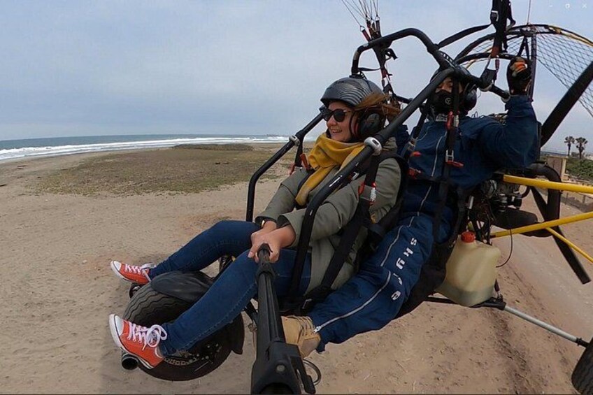 Paratrike Flight in Lurin and Archaeological Tour in Pachacamac 3