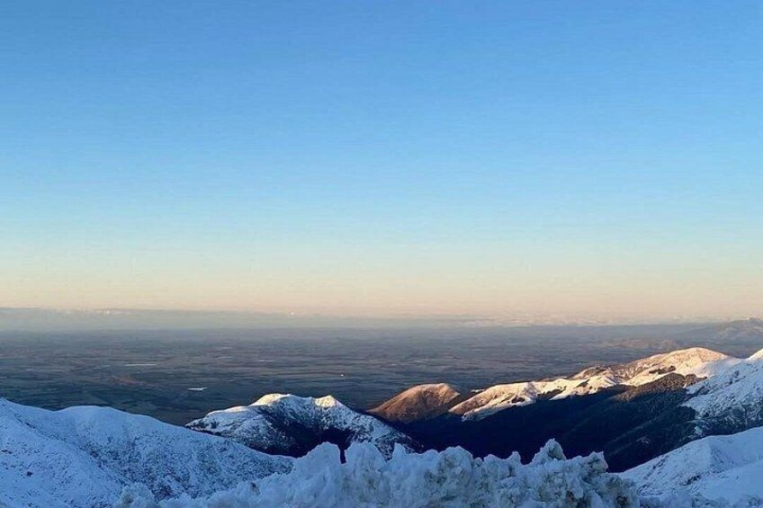 Mount Hutt Scenic Sightseeing Tour with Skiing and Spa Retreat 2