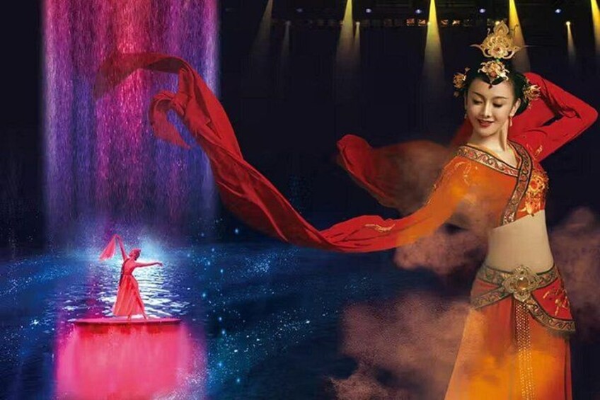 Guilin Romantic park (indoor performance ) 1