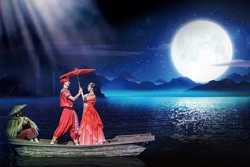 Guilin Romantic park (indoor performance ) 5