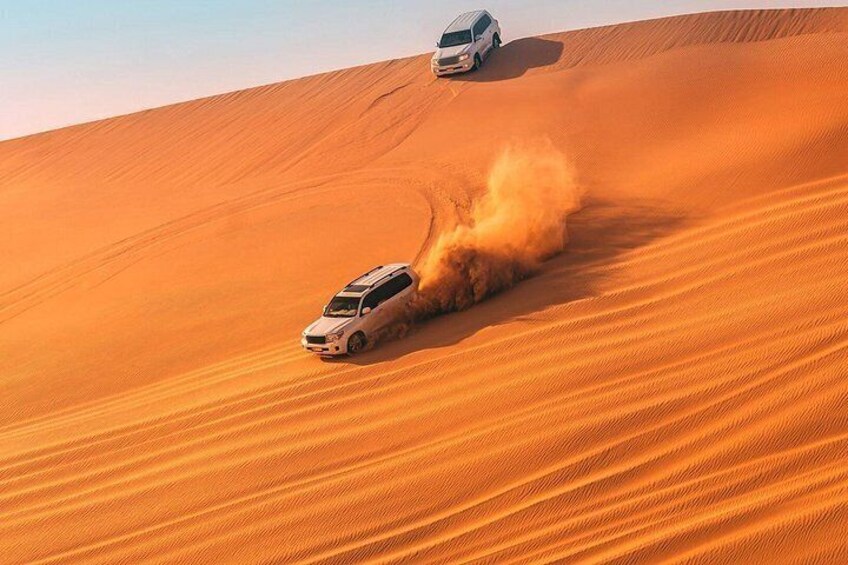 Thrilling Desert Safari Adventure and Sandboarding in Qatar 1