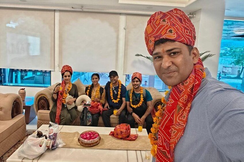 Guest at Agra Hotel 4