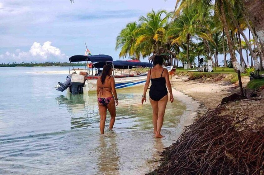 San Blas 4D/3N Budget Trip with Holandeses Cays + Limones Tours 5