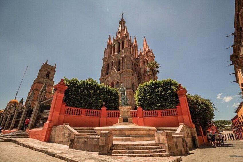 Private Day Tour to San Miguel from Guanajuato 1
