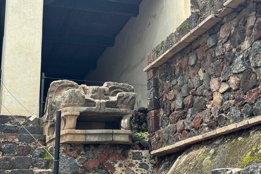 Temple 5