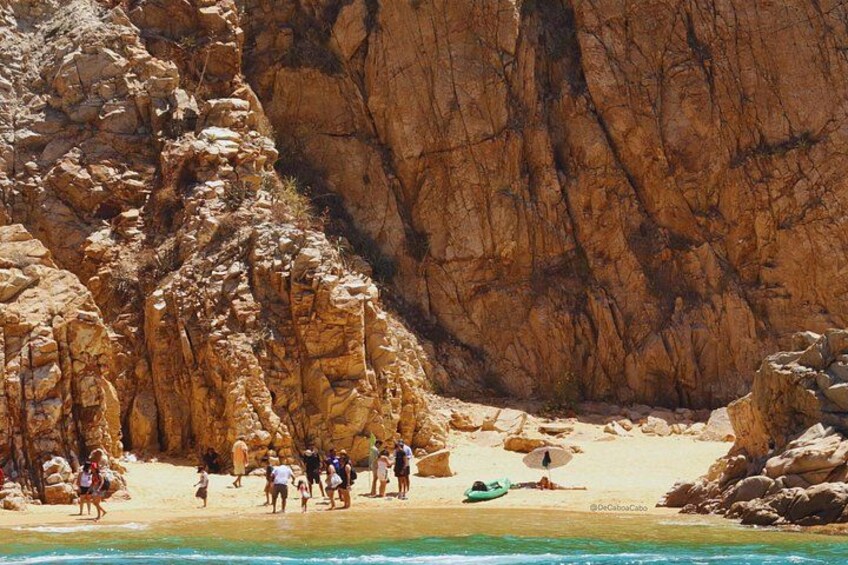 Private Tour to the Arch of Cabo San Lucas by Glass Bottom Boat 3