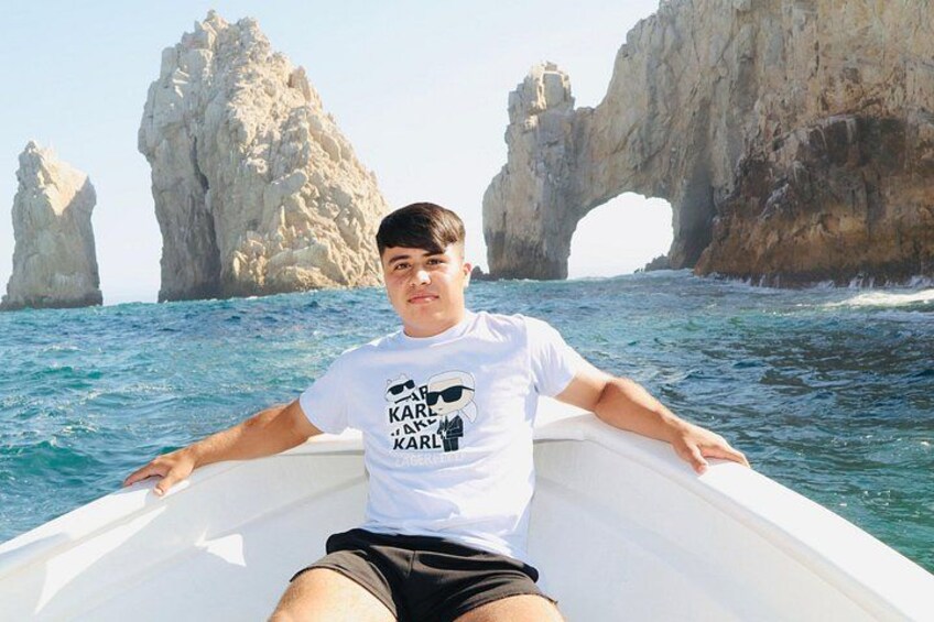 Private Tour to the Arch of Cabo San Lucas by Glass Bottom Boat 1