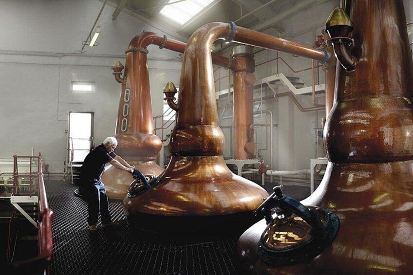 Discover how we make our world-famous single malt whisky 3