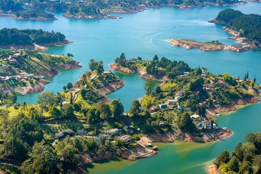 Full Day Guatape with Breakfast Lunch and Boat Tour 5