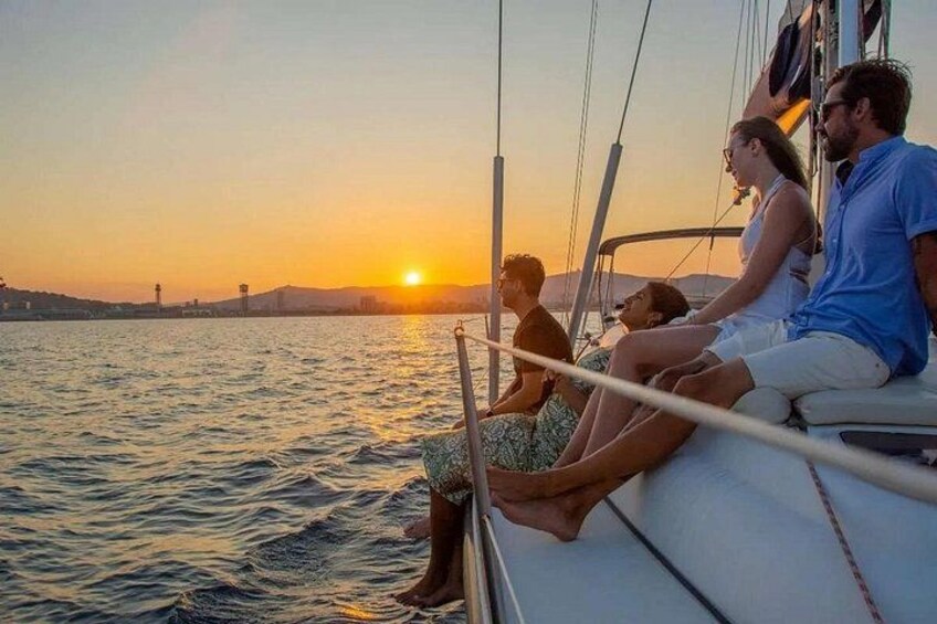 Santa Marta Sailboat Bahia Tour with Sunset, Beer and Snack 1