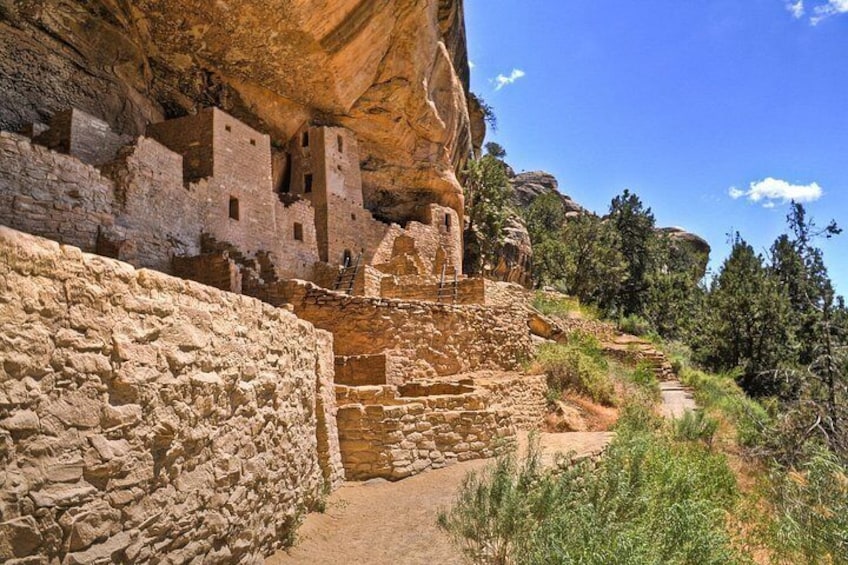 Monument Valley & Mesa Verde – Self-Guided Tour Bundle 3