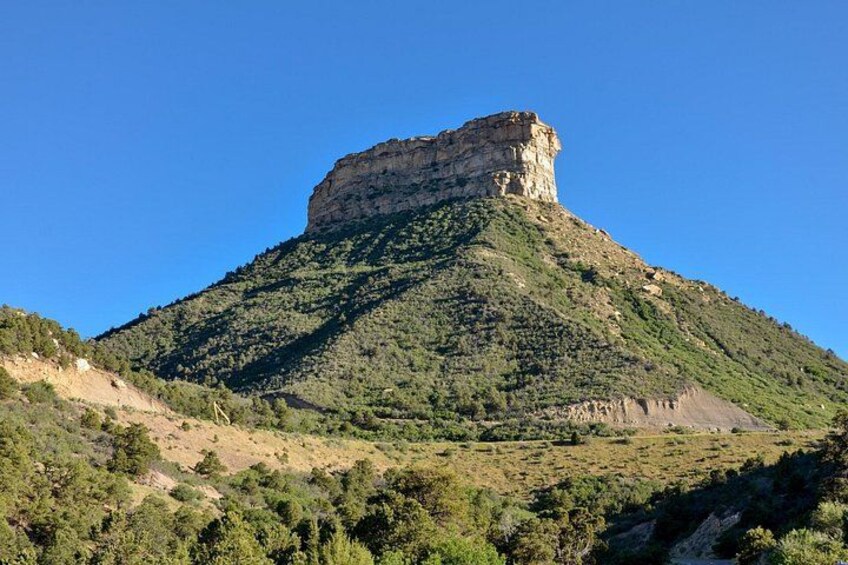 Monument Valley & Mesa Verde – Self-Guided Tour Bundle 3