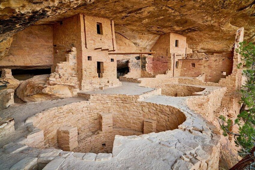 Monument Valley & Mesa Verde – Self-Guided Tour Bundle 2