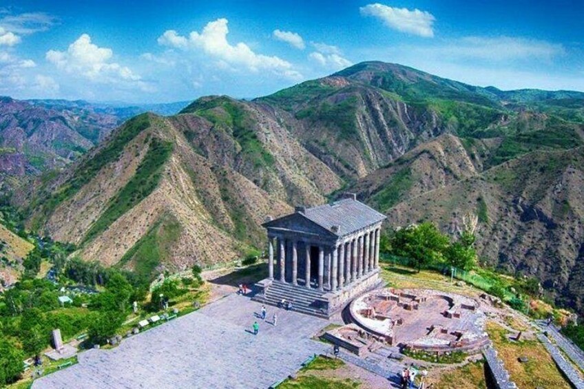 Garni 1