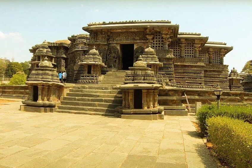 Serenity and Safari: A Journey Through Karnataka's Treasures 5