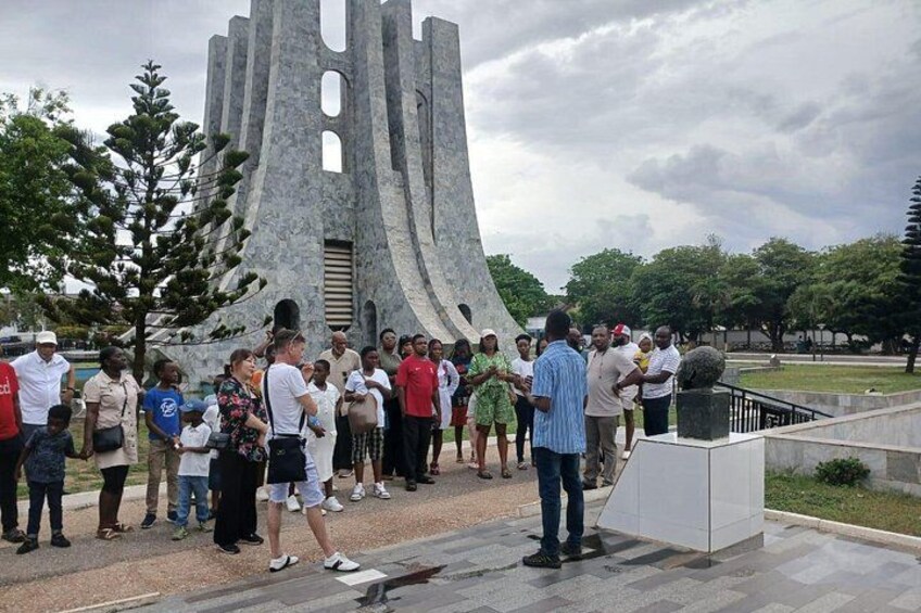 Accra City Experience in 4 Hours 1
