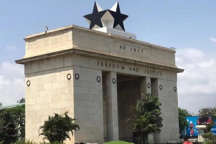 Accra City Experience in 4 Hours 5