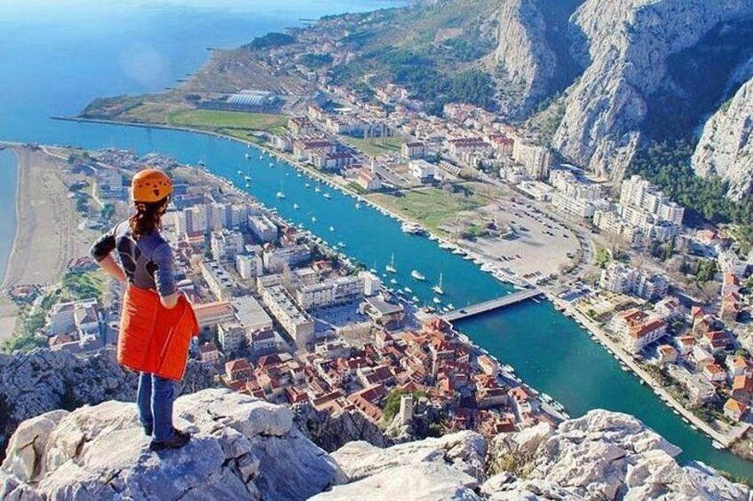 Omiš Private Half Day Tour Fort & Beach from Split: Cruise Guests 1