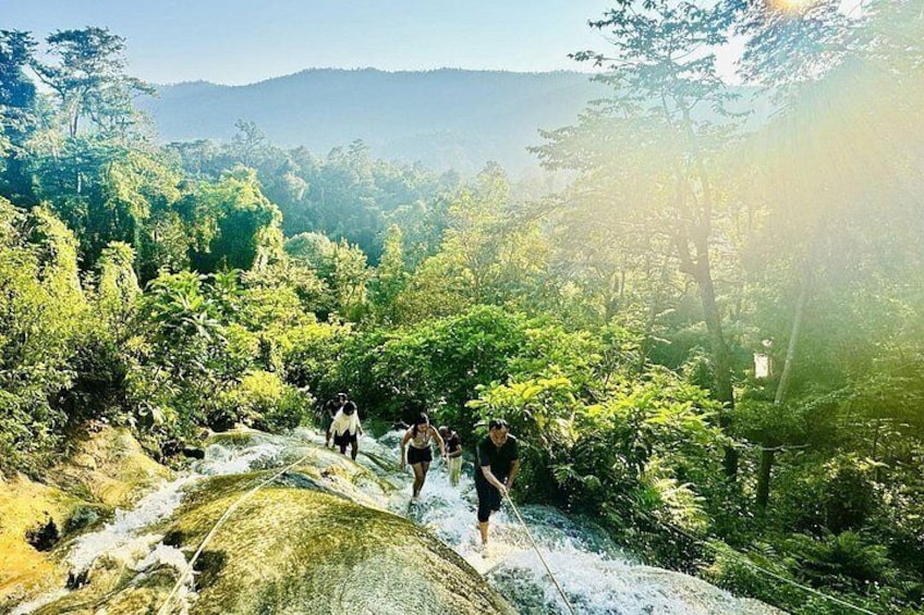 Climb nature’s staircase! The Sticky Waterfall is Chiang Mai’s coolest secret 2