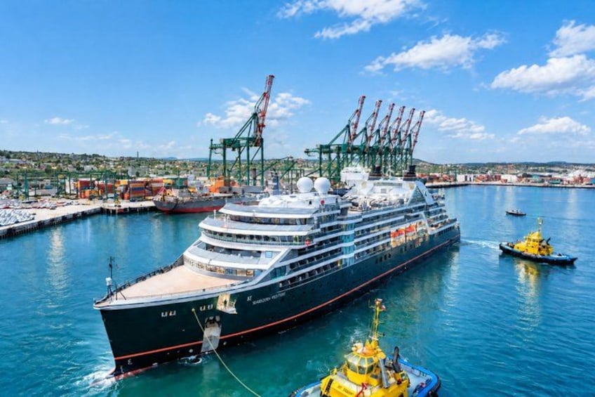 Transfer to San Antonio port with Valparaiso & Casablanca tour 1