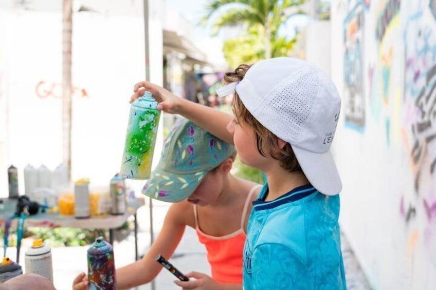 Skip the Line: Guided Tour with Design A Spray Can Class 5