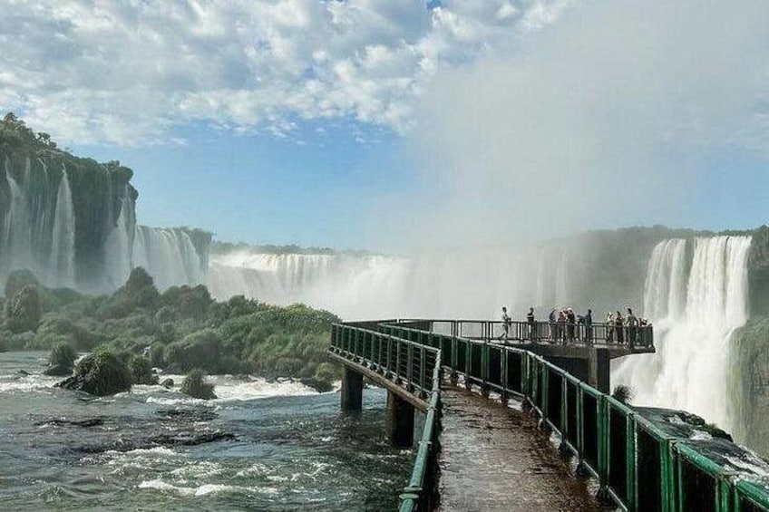 DAYTOUR Iguacu Falls Brazil and Argentina PRIVATE 4