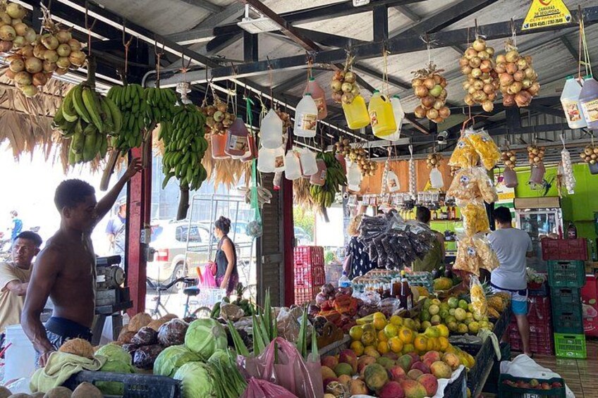 All our ingredients are fresh, organic and purchased from the local greengrocer. 5