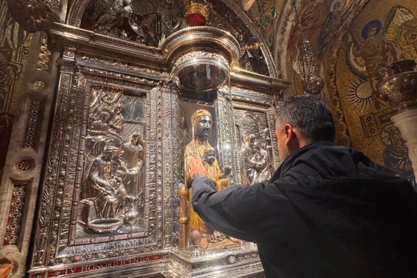 Montserrat Private Tour: Black Madonna, Monastery & Local Tasting 3