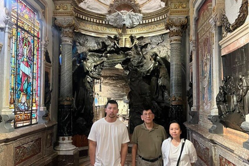 Montserrat Private Tour: Black Madonna, Monastery & Local Tasting 4