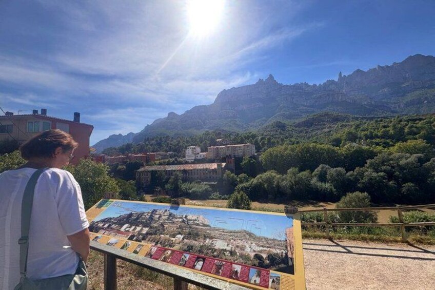 Montserrat PrivateTour: Black Madonna, Monastery & Tasting 4